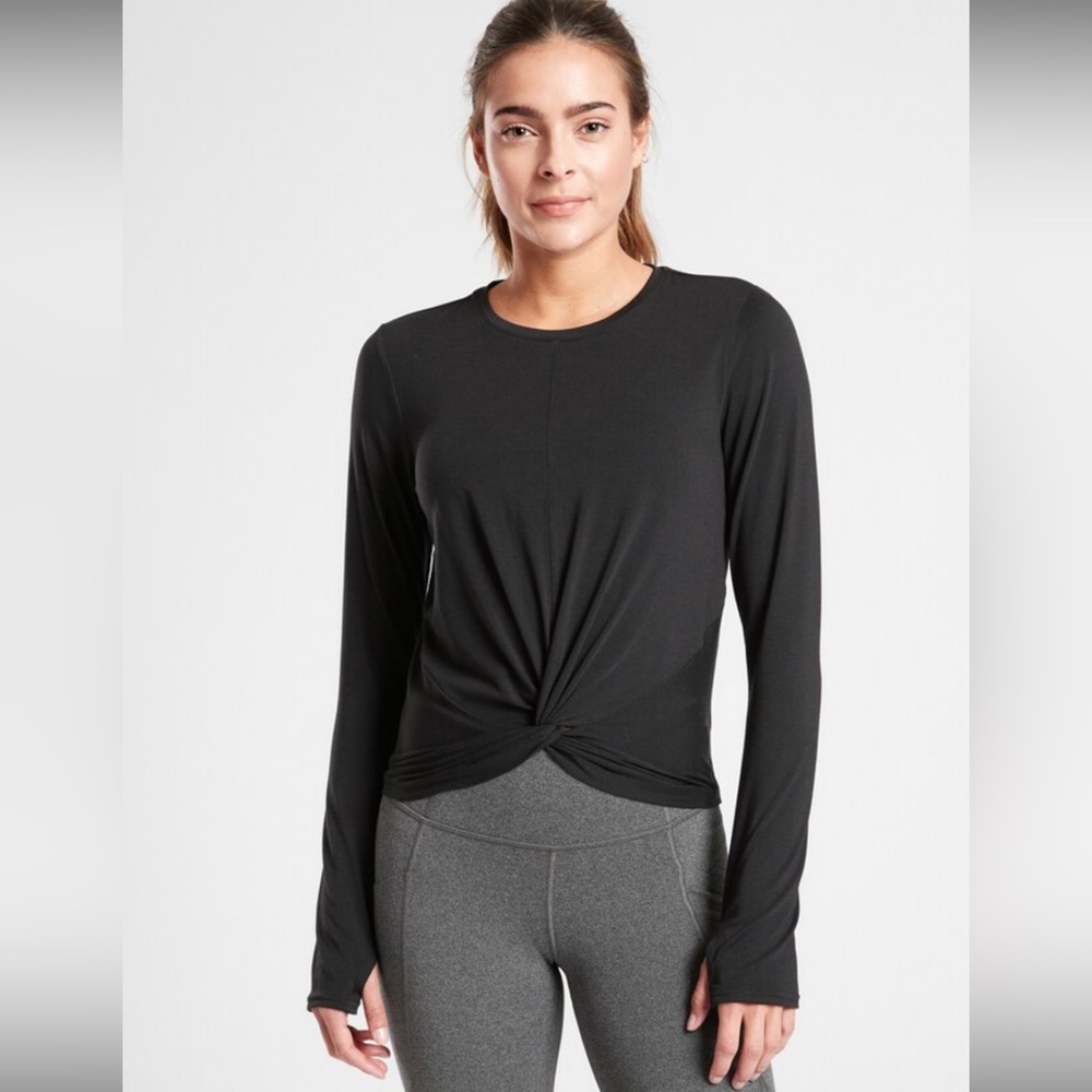 ATHLETA Essence Twist Top Long Sleeve Black Small